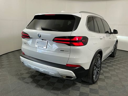 Certified 2024 BMW X5 xDrive40i w/ Premium Package AWD/4WD image 5