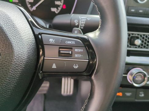 Used 2025 Honda Civic Sport image 18