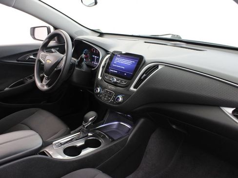 Used 2024 Chevrolet Malibu LT image 24