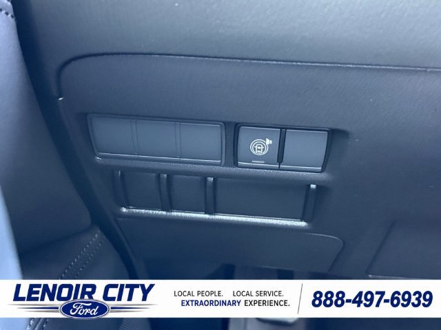 Used 2024 Nissan Armada SV w/ Cargo Package RWD image 19