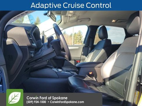 Used 2025 Ford Escape Platinum image 3