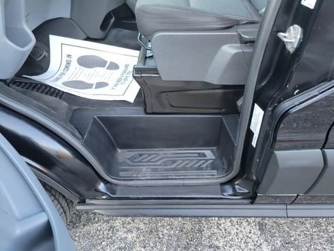 Used 2019 Ford Transit 150 XL RWD image 21