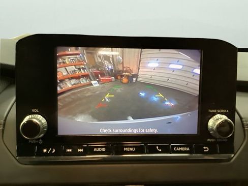 Used 2022 Mitsubishi Outlander ES image 29