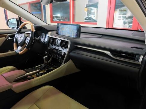 Used 2021 Lexus RX 350 FWD w/ Premium Package image 12