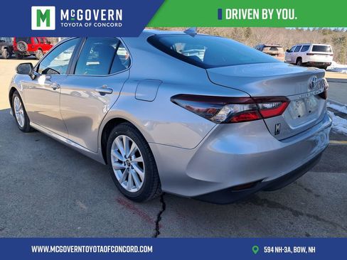 Used 2023 Toyota Camry LE image 4