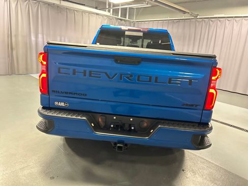 Used 2022 Chevrolet Silverado 1500 RST w/ Convenience Package II image 6