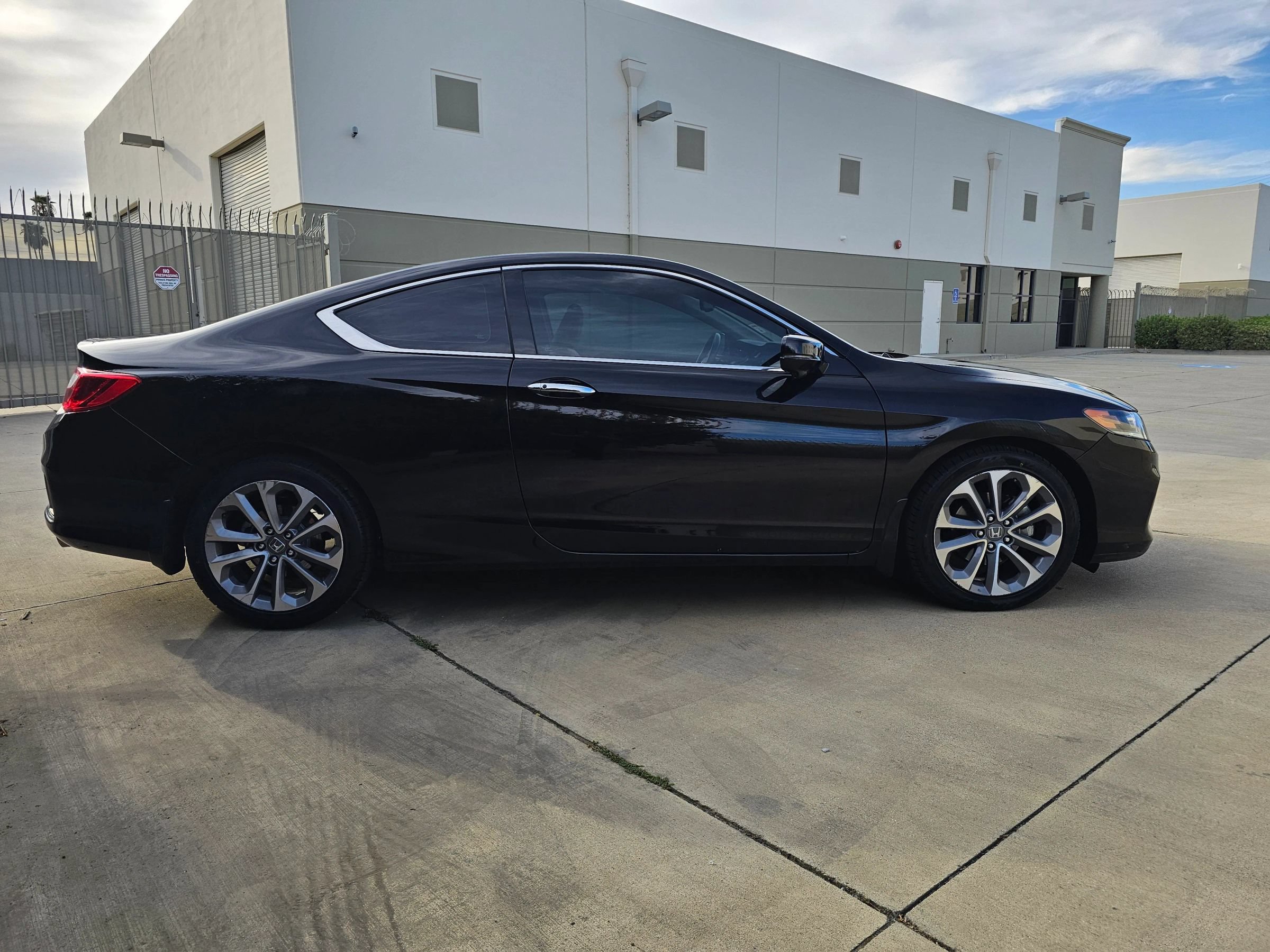 Used 2015 Honda Accord EX-L image 4