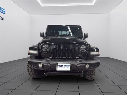 Used 2022 Jeep Gladiator Willys image 1