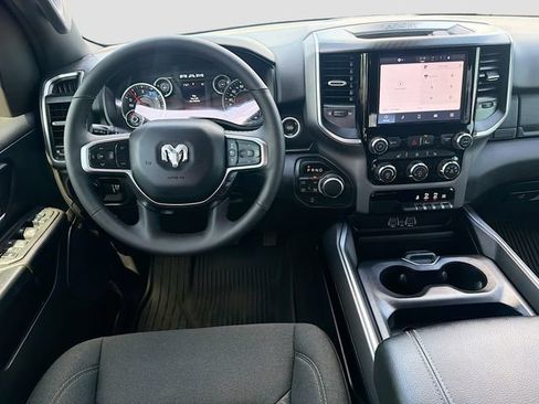 Used 2025 RAM 1500 Big Horn AWD/4WD image 24