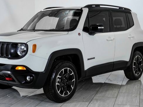 Used 2023 Jeep Renegade Trailhawk image 60
