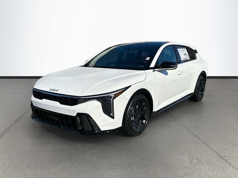 New 2026 Kia K4 GT-Line Turbo FWD image 3