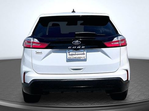 Used 2021 Ford Edge SE FWD image 5