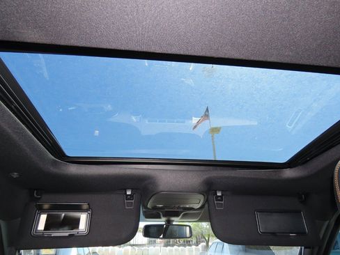 Used 2025 Ford Expedition Tremor image 22