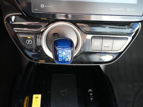 Used 2020 Toyota Prius Prime XLE FWD image 33