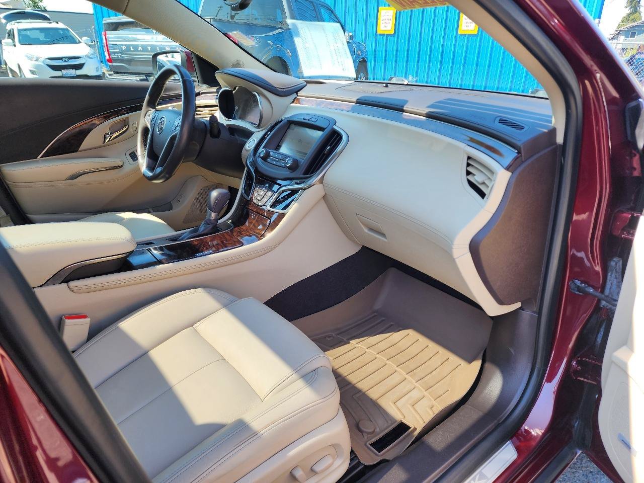 Used 2016 Buick LaCrosse Leather w/ Experience Buick Package FWD image 28