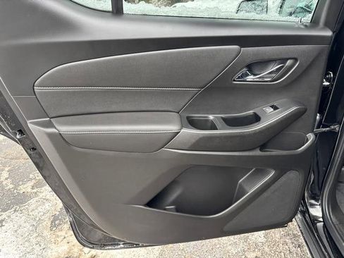 Used 2023 Chevrolet Traverse LT w/ LPO, Floor Liner Package image 12