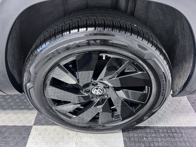 Certified 2026 Volkswagen Atlas SE FWD image 16