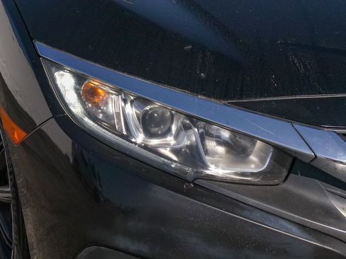 Used 2017 Honda Civic LX image 4