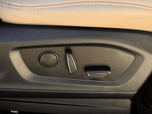 Used 2020 Ford Explorer XLT w/ Equipment Group 202A image 48