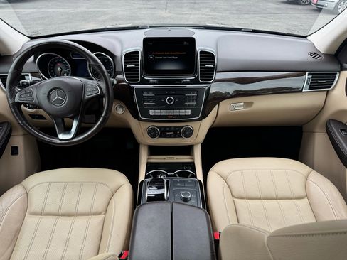 Used 2017 Mercedes-Benz GLE 350 4MATIC image 9