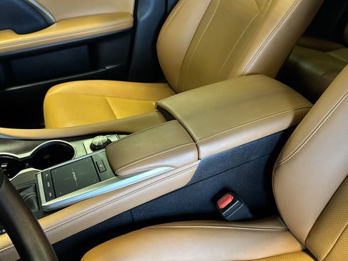 Used 2022 Lexus RX 350 AWD w/ Premium Package image 21