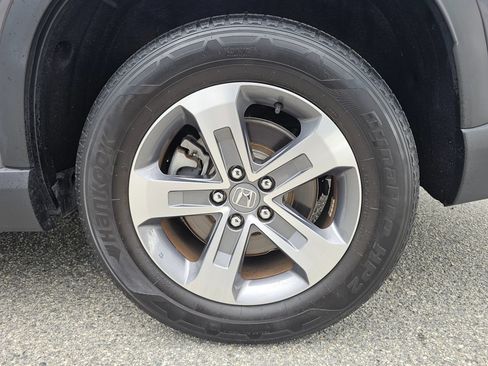 Used 2024 Honda Pilot EX-L image 37