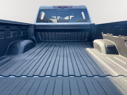 New 2026 GMC Sierra 2500 Denali w/ Denali Reserve Package AWD/4WD image 27