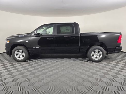 New 2026 RAM 1500 Big Horn w/ Sport Appearance Package AWD/4WD image 7