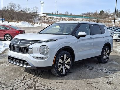 New 2026 Mitsubishi Outlander SE