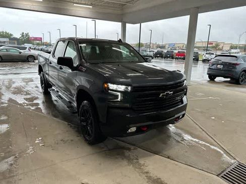 Used 2022 Chevrolet Silverado 1500 LT Trail Boss w/ Convenience Package II AWD/4WD image 26