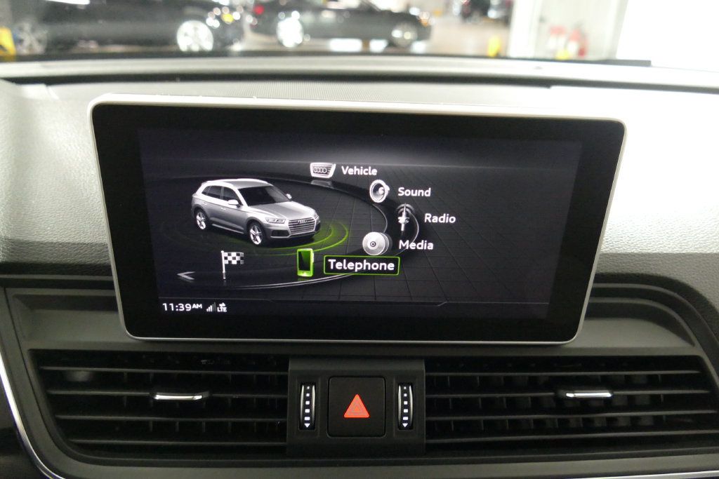 Used 2019 Audi Q5 Premium AWD/4WD image 20