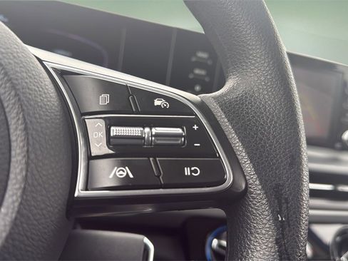 Used 2024 Kia Seltos LX image 27