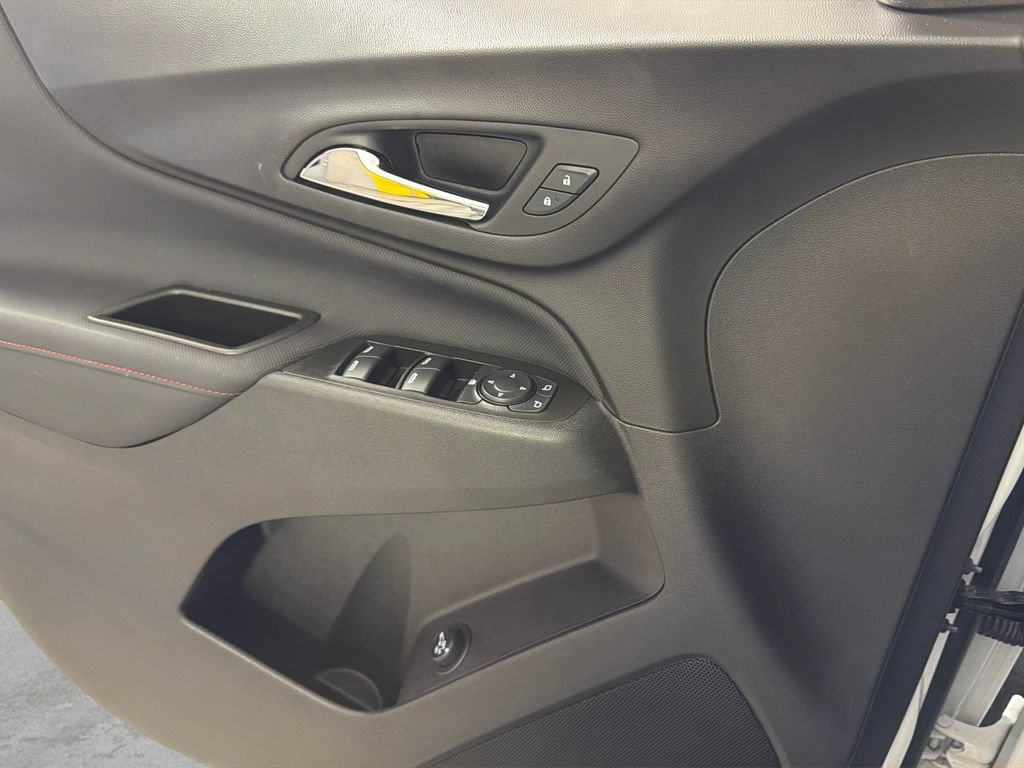 Certified 2024 Chevrolet Equinox RS AWD/4WD image 26