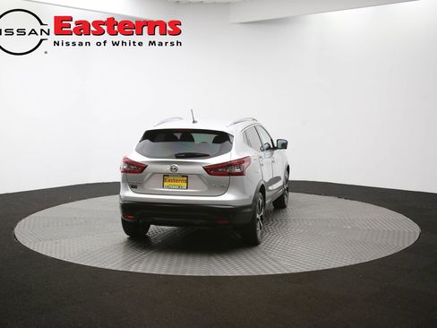 Used 2022 Nissan Rogue Sport SL w/ Premium Package image 51