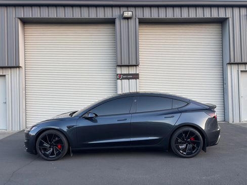 Used 2025 Tesla Model 3 Performance AWD/4WD image 3