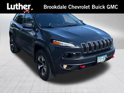 Used 2016 Jeep Cherokee Trailhawk w/ Comfort/Convenience Group