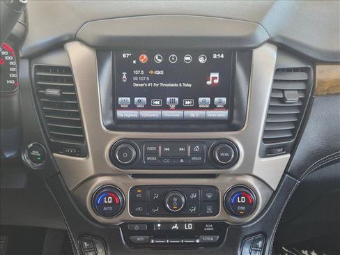 Used 2016 GMC Yukon Denali w/ Open Road Package AWD/4WD image 14