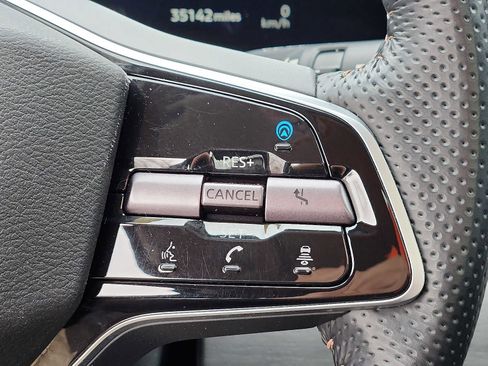 Used 2023 Nissan Ariya FWD image 22