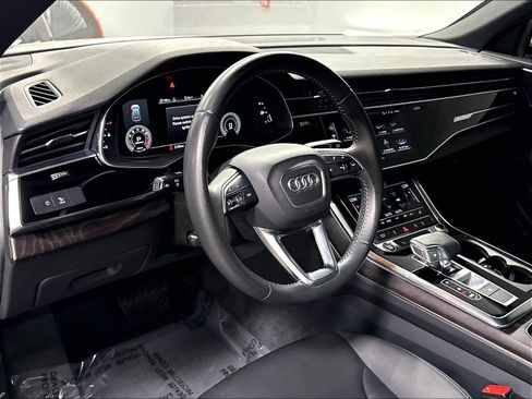 Used 2021 Audi Q8 Premium w/ Black Optic Package AWD/4WD image 15