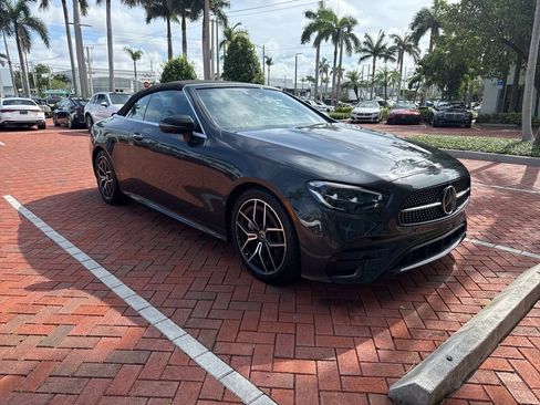Used 2023 Mercedes-Benz E 450 Cabriolet image 1