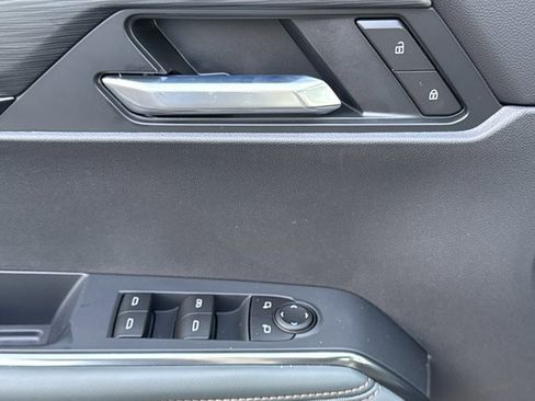 New 2026 GMC Acadia AT4 w/ Luxury Package image 18