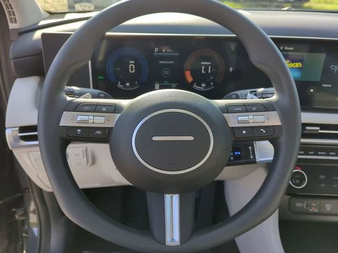 New 2026 Hyundai Tucson Blue SE image 23