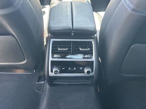Used 2021 BMW 740i w/ M Sport Package RWD image 14