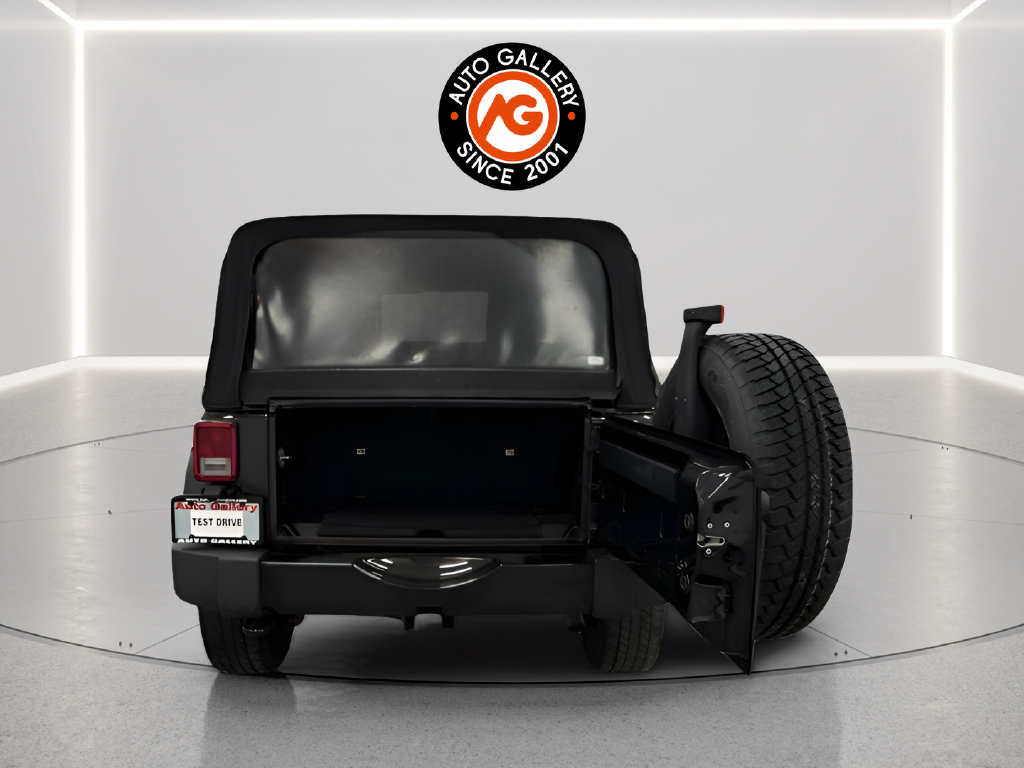 Used 2016 Jeep Wrangler Sport AWD/4WD image 5
