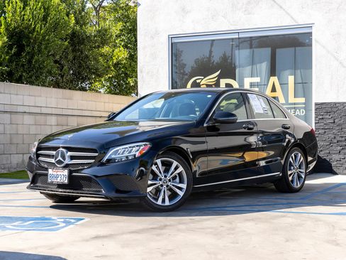 Used 2020 Mercedes-Benz C 300 Sedan image 5
