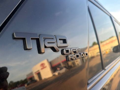 Used 2022 Toyota 4Runner TRD Off-Road Premium w/ TRD Black Wheel Package (TMS) AWD/4WD image 13