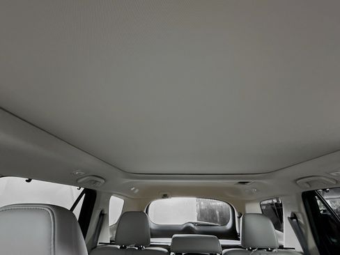 Certified 2025 Honda Pilot Touring image 27