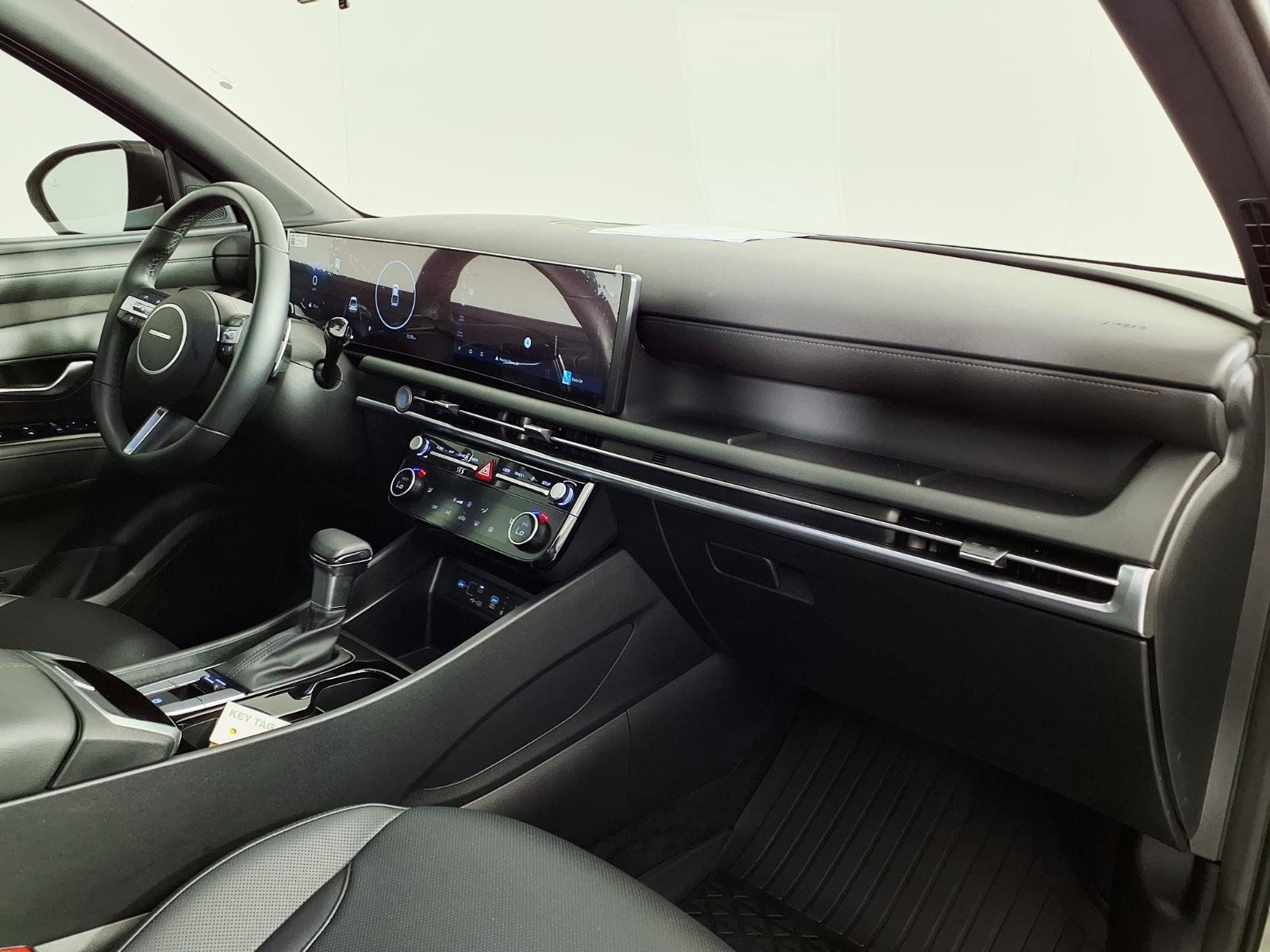 Certified 2025 Hyundai Santa Cruz XRT AWD/4WD image 9
