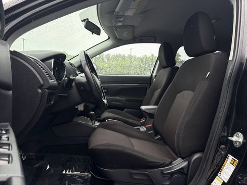Used 2018 Mitsubishi Outlander Sport ES AWD/4WD image 29