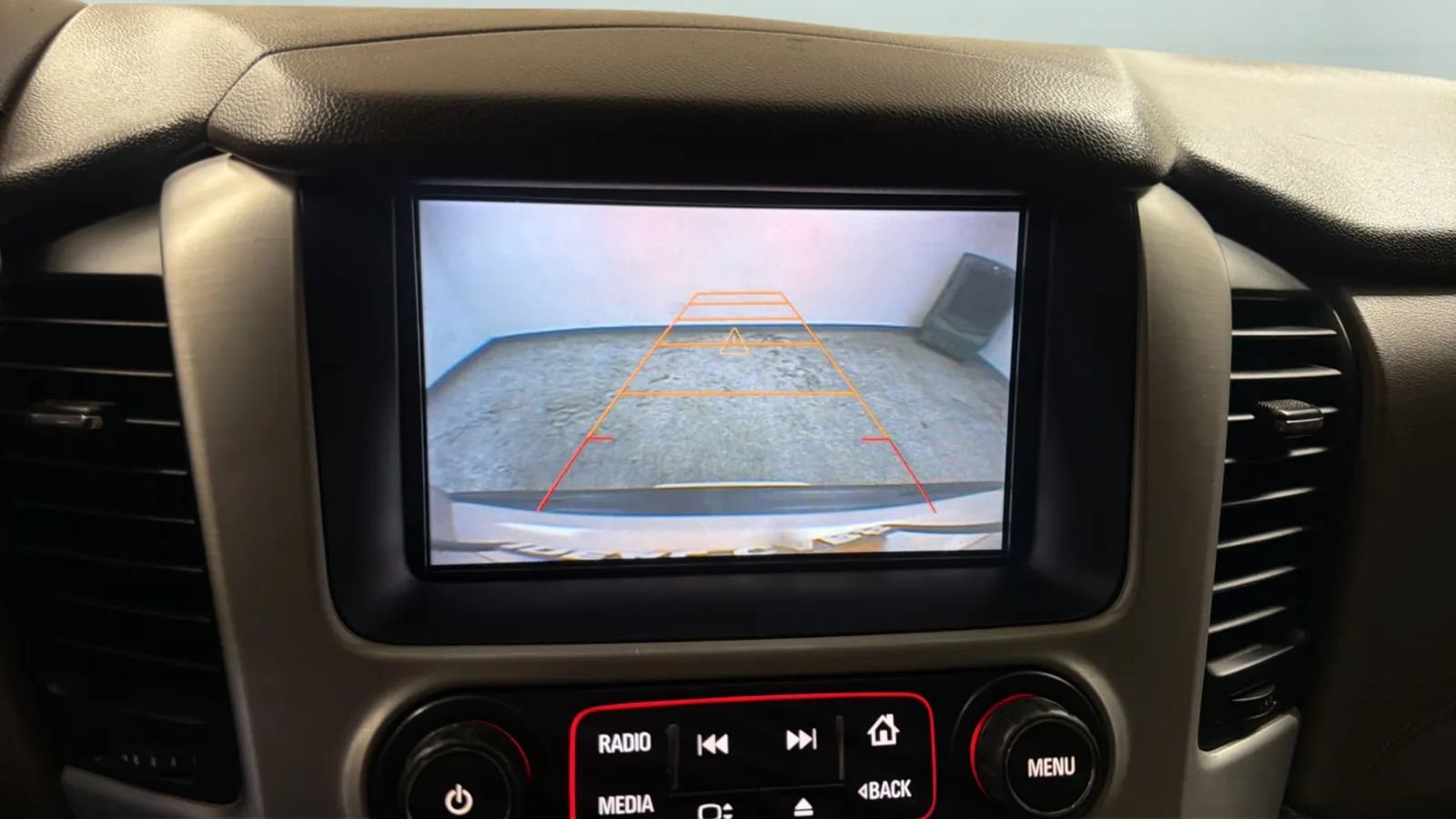 Used 2015 GMC Yukon XL SLE w/ HD Trailering Package AWD/4WD image 14
